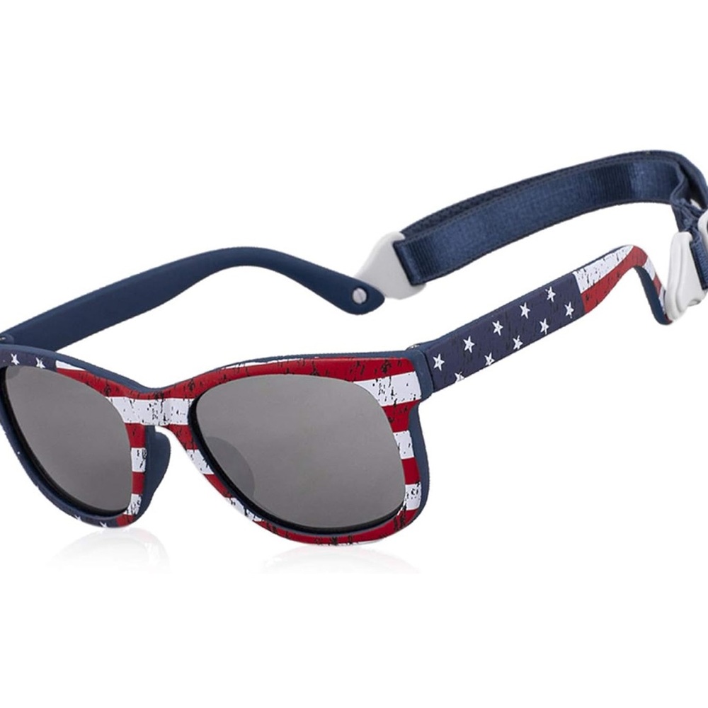 🆕 Red and White Wayfarer Sunglasses for Patriotic Celebrations